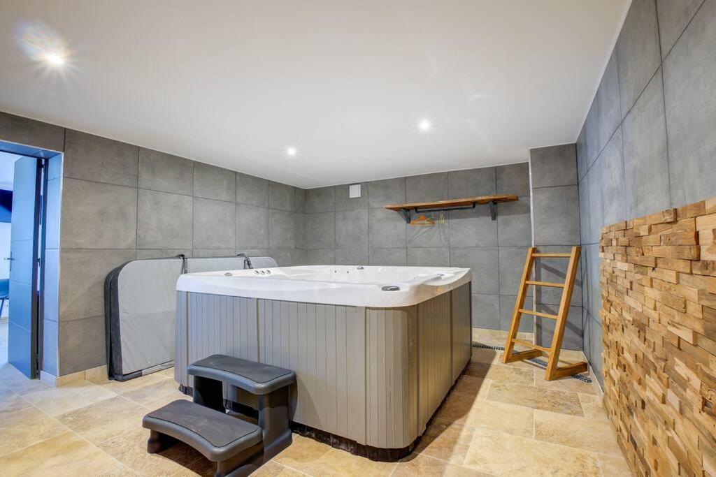 Combe Jolie Clim, Piscine & Jacuzzi Villa Saint-Vincent-de-Cosse Luaran gambar